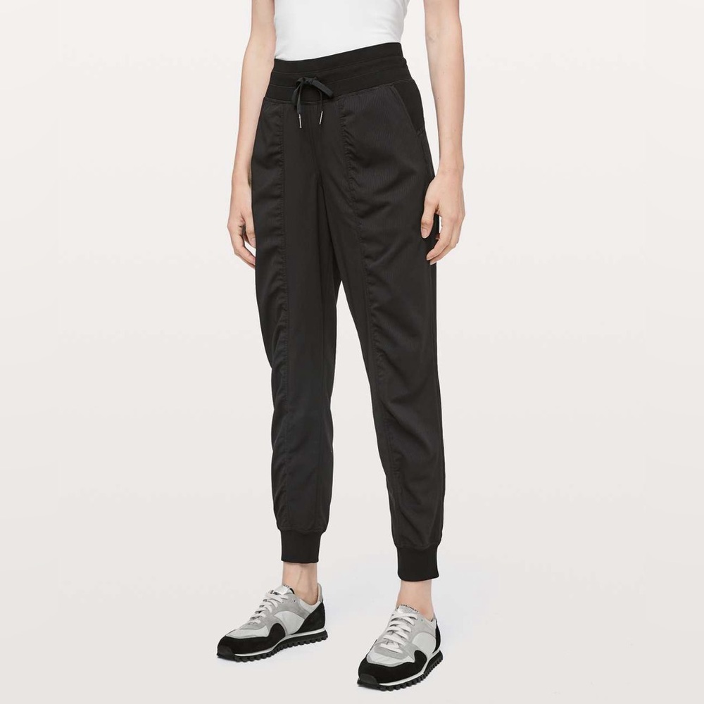 Lululemon Women’s Black Dance Studio Mid Rise Joggers